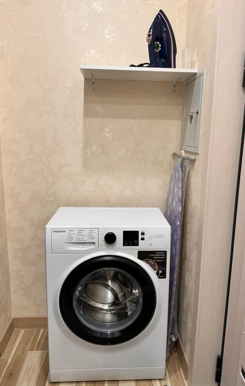 Современная студия в бежевых тонах в Люберцах