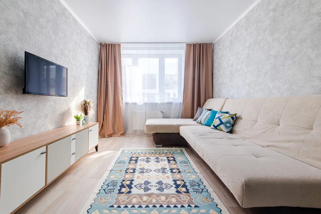 В центре в современном доме с гостиничным сервисом бесконтактно