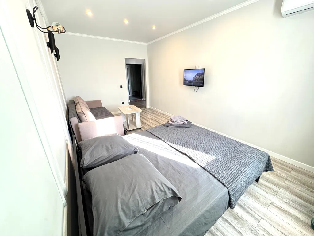 Апартаменты Astra Apartments в центре города Трофимова 6