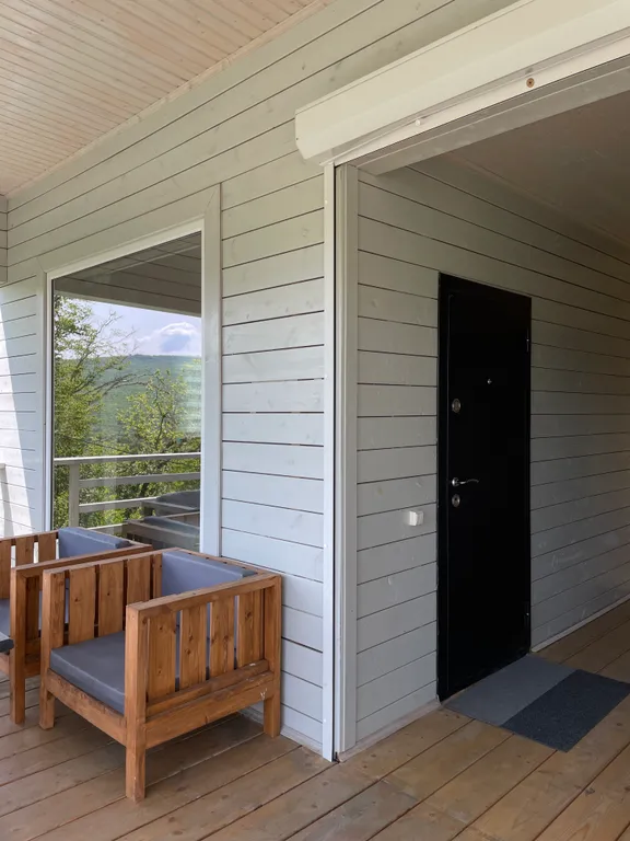 Дом для большой компании с видами на горы и озеро