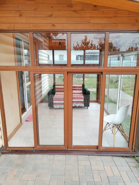 Уютный загородный дом у озера, с баней, для отдыха и праздника