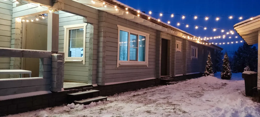 Уютный коттедж у озера с сауной