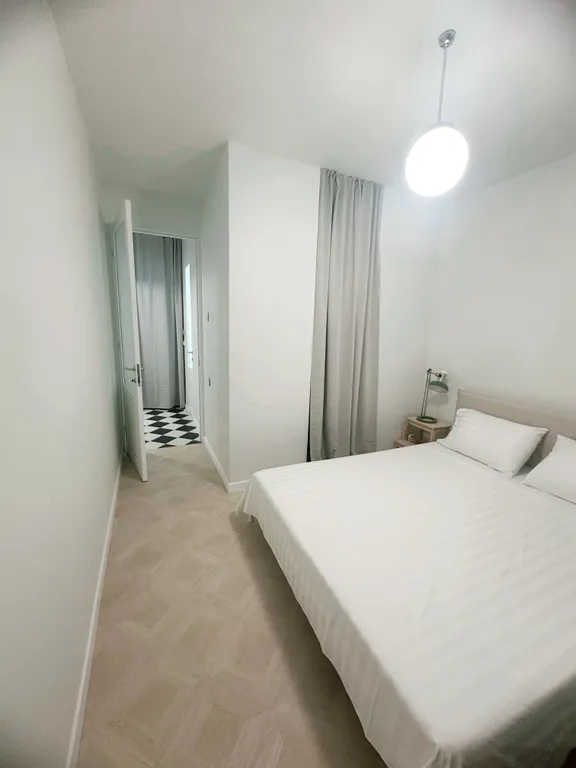 Квартира Уникальная двухкомнатная квартира в центре с шикарным видом — Гагра