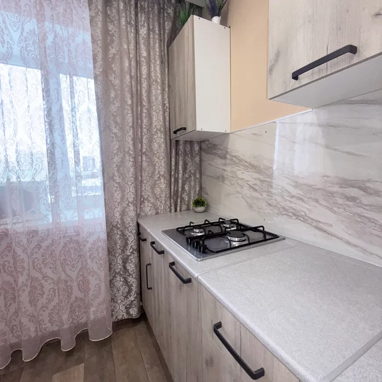 Уютная квартира в центре города, Нефтегаз