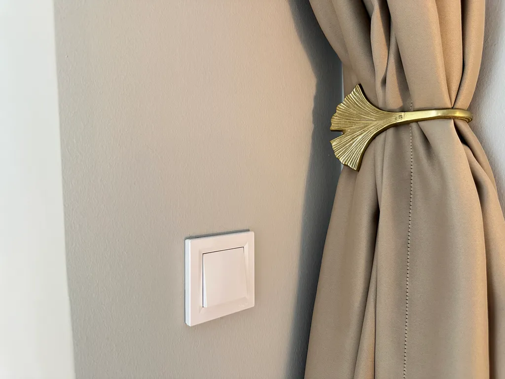 Квартира Студия с двумя кроватями, бассейн + парковка, white sails — Батуми