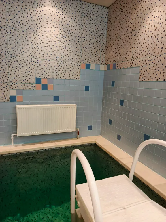 Коттедж Дом с сауной и бассейном — Гжель