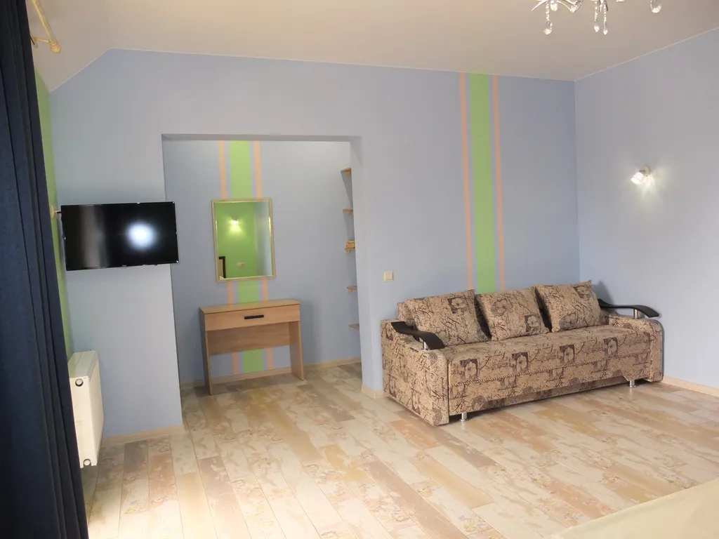 Семейный полулюкс для 2х взрослых и 2х детей