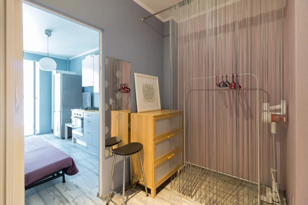 Happy Home Apartment