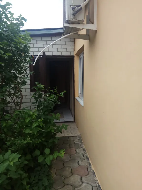 Дом  с отдельным входом и парковкой