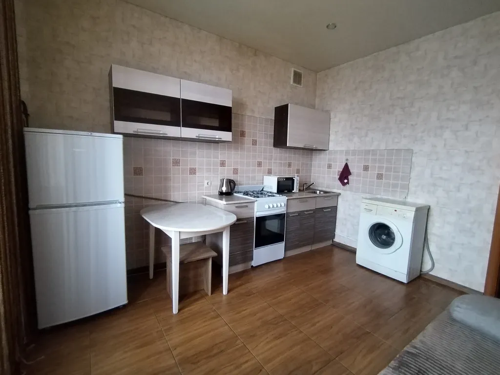 Уютная квартира рядом с МНТК им. Фёдорова