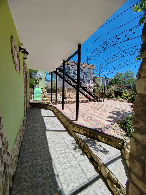 Уютный дом в черте поселка