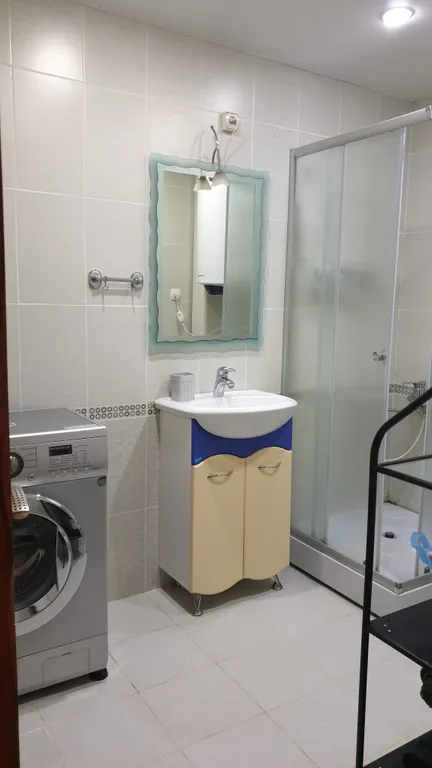 Квартира Уютная однокомнатная квартира-студия в 5 мин от моря в центре города — Гагра