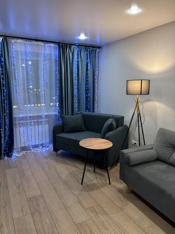 Уютная квартира с большой гостиной рядом с горой