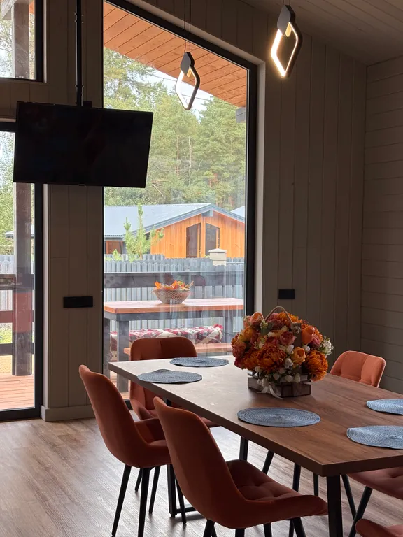 Коттедж Комфортный коттедж с сауной и купелью — Бугры