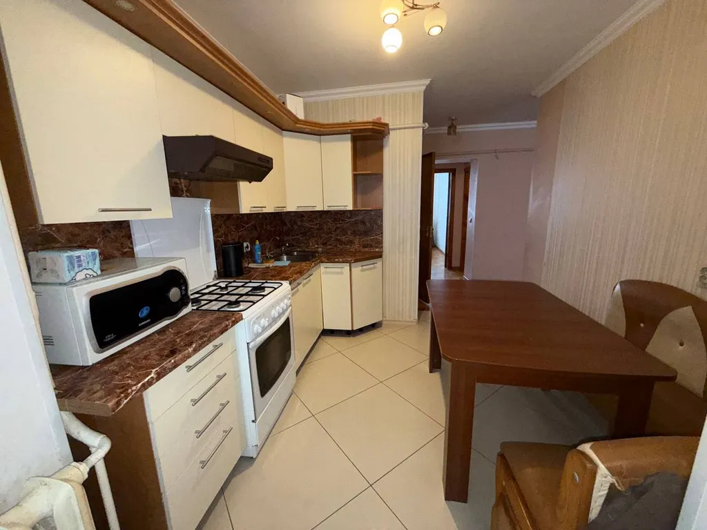 Комфортная 3-комнатная квартира рядом с брестской крепостью