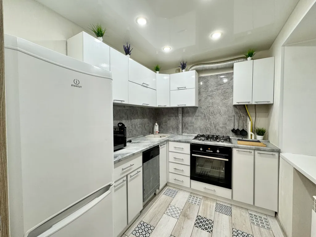 Комфортная трёхкомнатная квартира в центре города