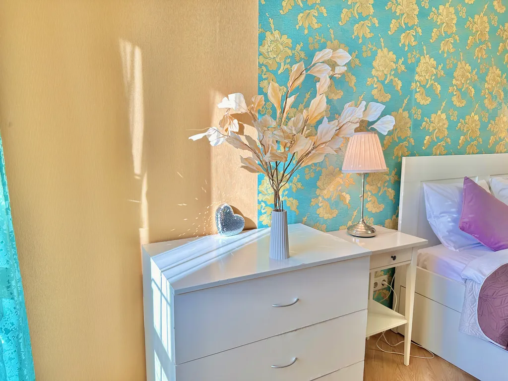 Евро 2-комнатная квартира с ярким интерьером