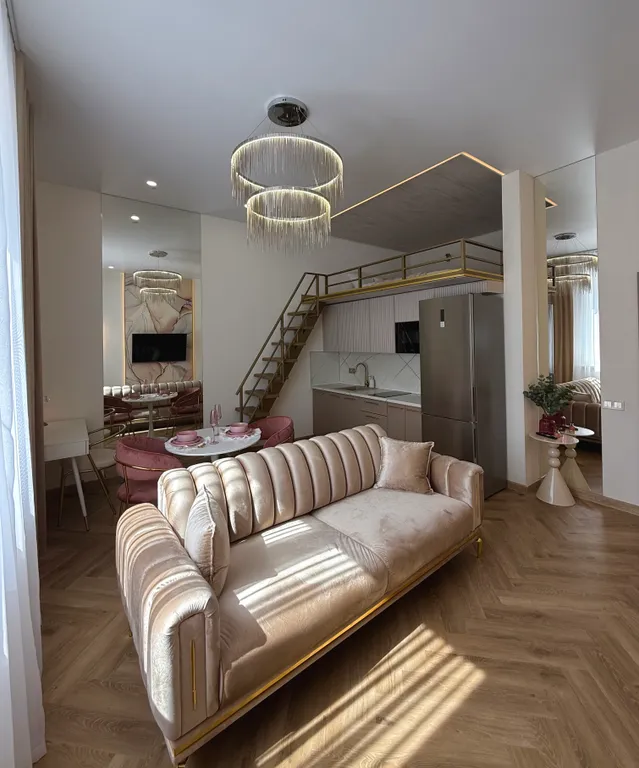 Квартира Квартира Двухуровневая студия KrasLoft в ЖК Преображенский на троих — Красноярск