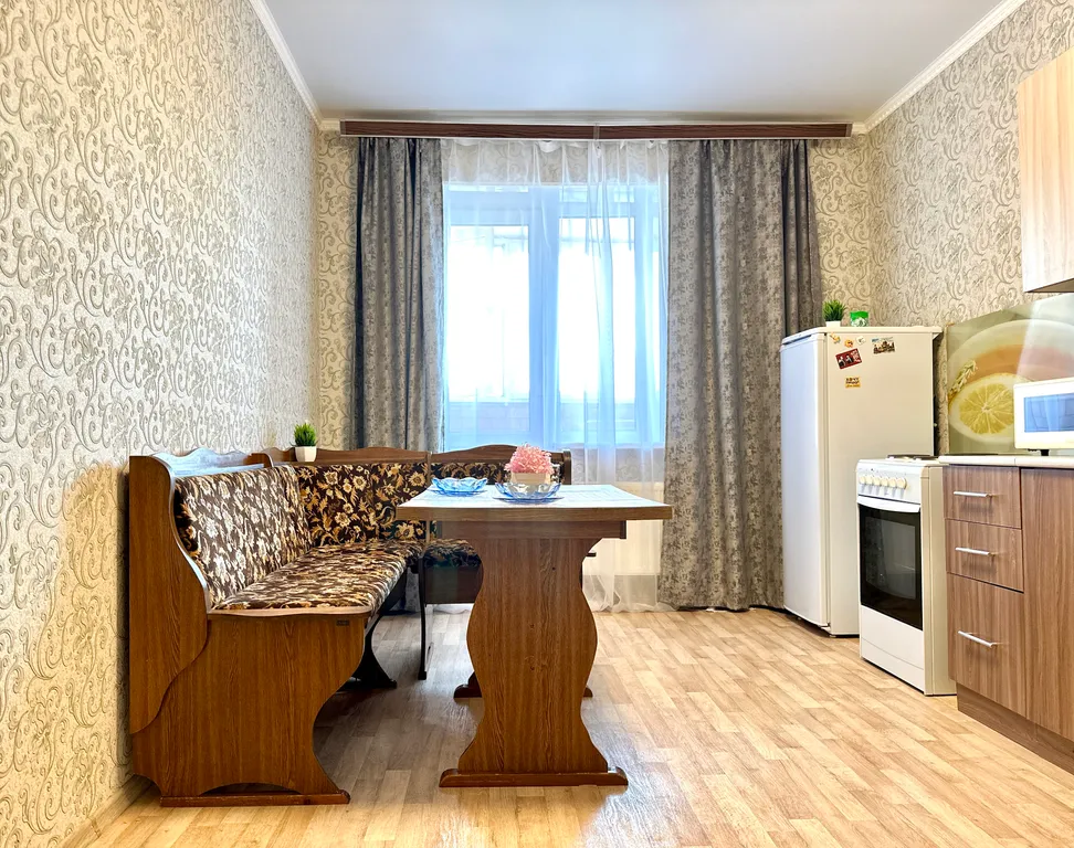 Квартира Апартаменты в новостройке рядом с храмом Вознесения Господня — аренда посуточно в Тобольск