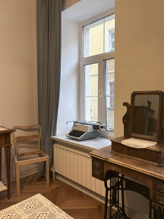Квартира Квартира с винтажным интерьером в старинном доме у Летнего Сада — Санкт-Петербург