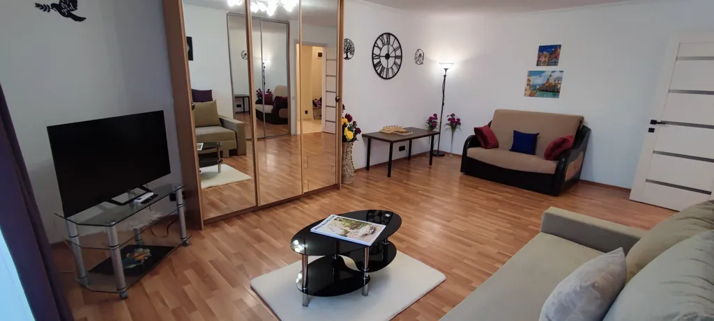 Светлая, просторная и уютная квартира в центре у метро