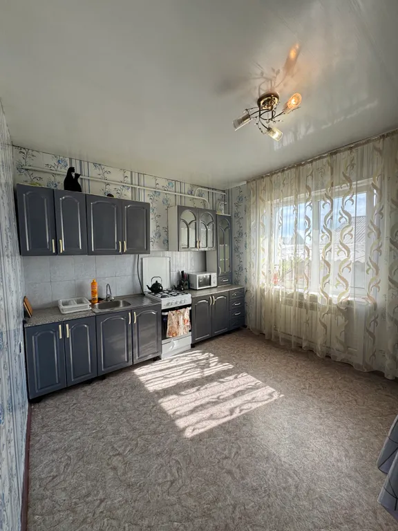 Уютный дом в центре города в пешей доступности от озер