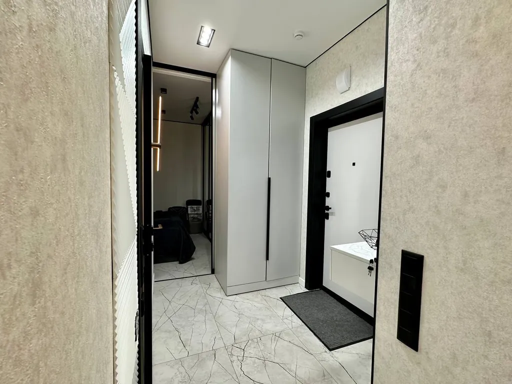 Двухкомнатные апартаменты с прямым видом на море и роскошной террасой