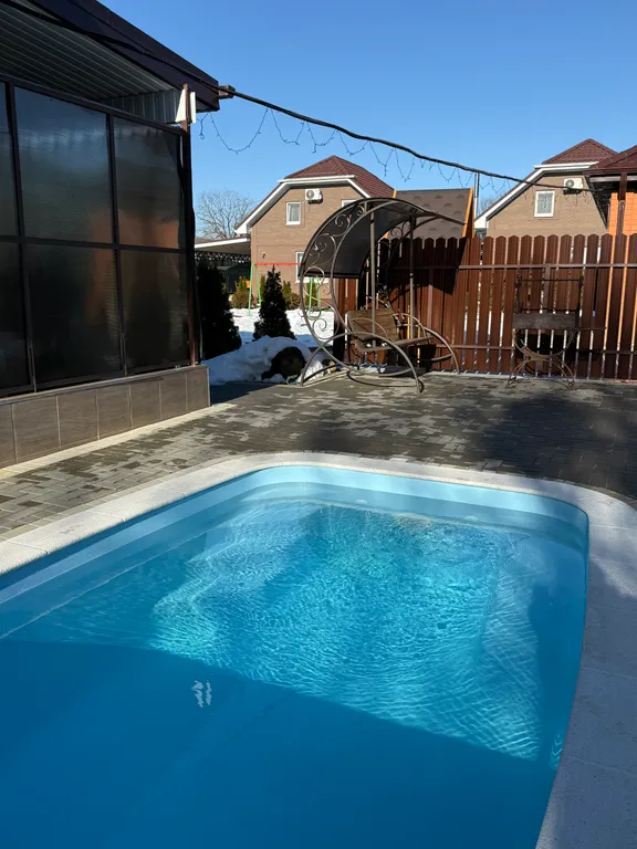 Коттедж Домик для отдыха с банькой и теплым бассейном — аренда посуточно в Каменномостский