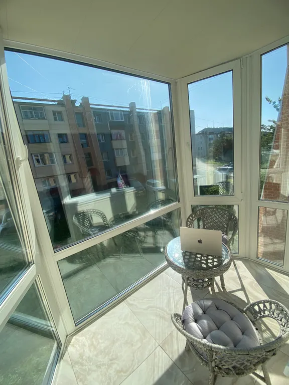 Orange House у Авачинской бухты