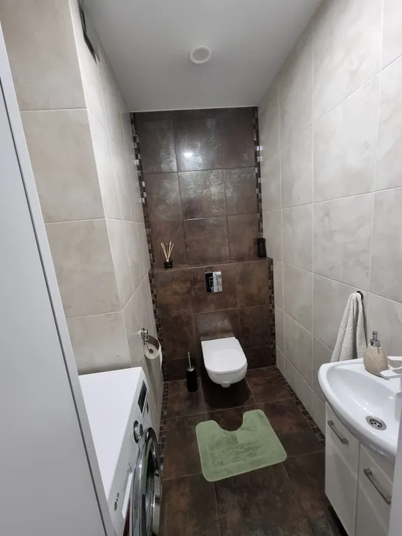 Стильная новая квартира в центре возле парка победы и музея вов