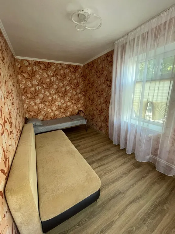 Коттедж Уютный дом в центре города !!! — Ейск