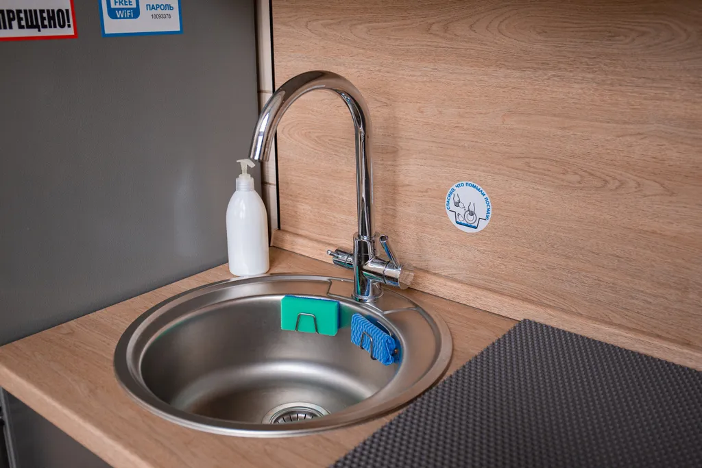 2-этажный коттедж у озера с видом на горы