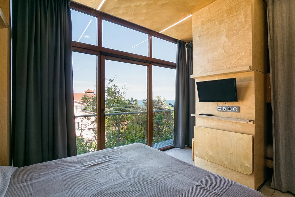 Современная квартира-студия под горой Кошка — аренда посуточно в Симеиз