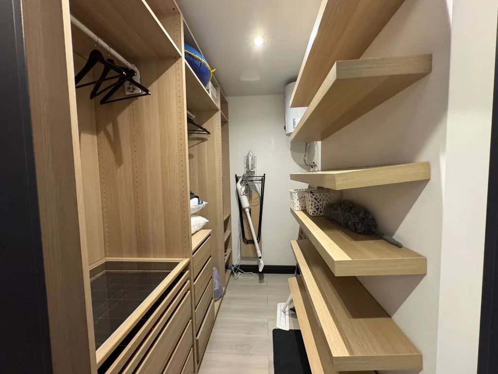 2-х комнатная квартира студия с дизайнерским ремонтом