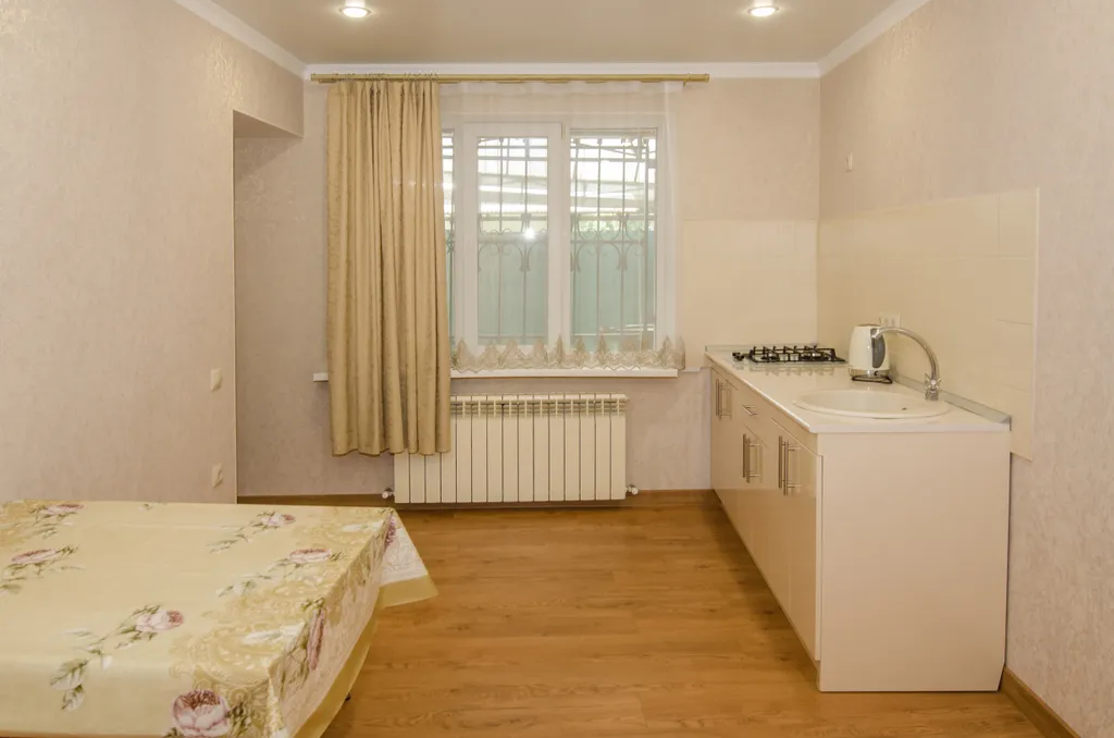 Коттедж Домик с парковкой и мангальной зоной — Кисловодск