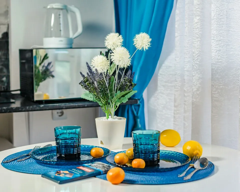 Квартира Квартира Студия с панорамным окном рядом с лебединым озером и парком — Горячий Ключ