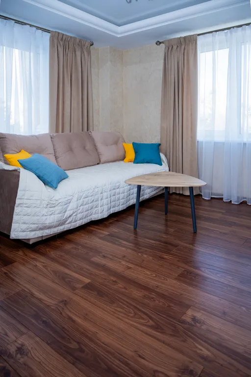 Уютная квартира по Дороге Жизни напротив ЦРБ