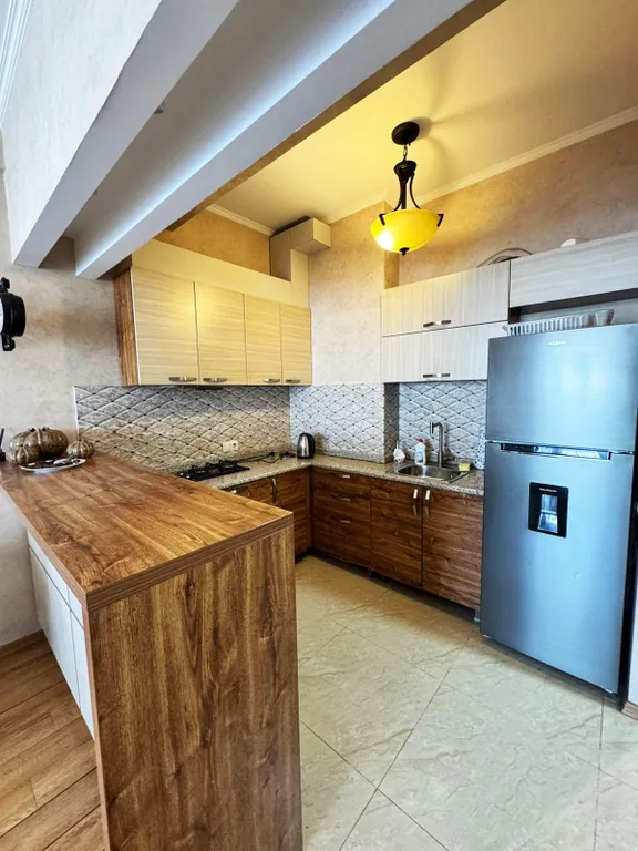 Двукомнатная квартира в Бизнес центре