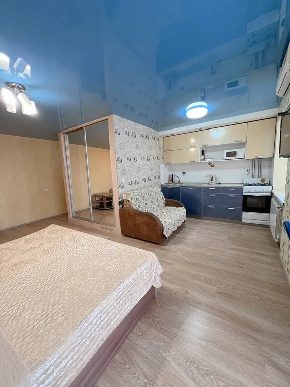 Уютная студия рядом с Авророй и метро Спортивная