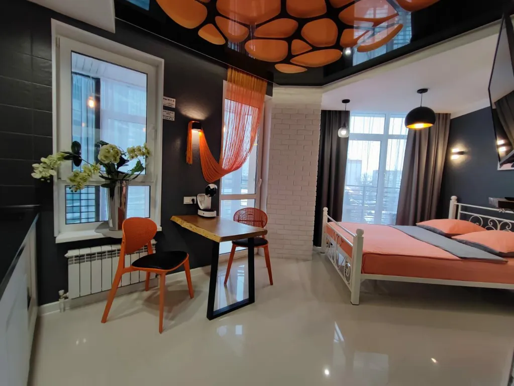 Квартира Студия Оранжевый закат — аренда посуточно в Вологда