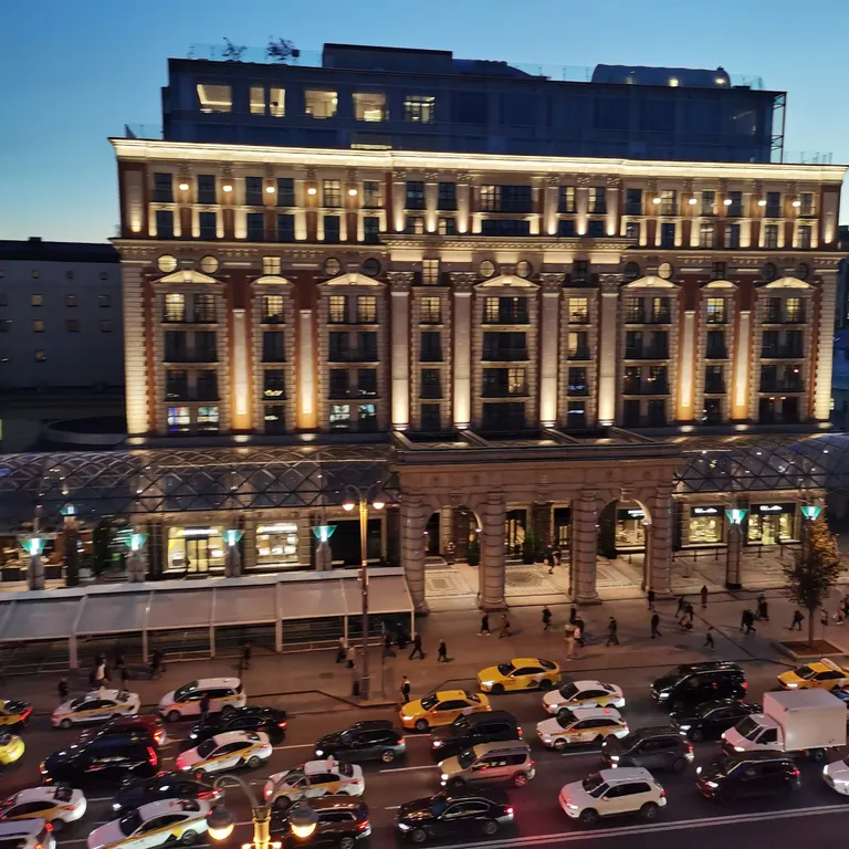 Квартира с видом на Кремль