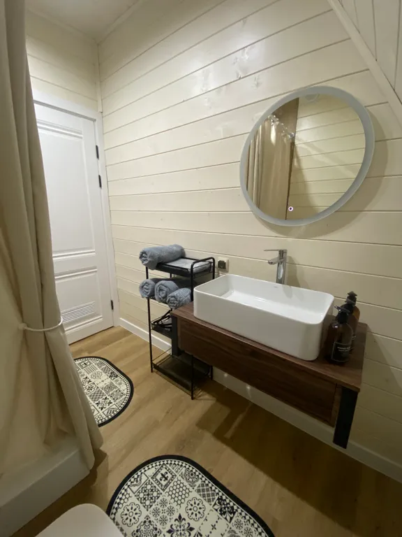 Домик Шалаш Family