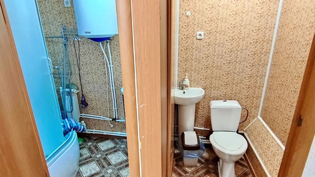 Янтарные апартаменты люкс с 3 спальнями, кондиционером, кухней-гостино