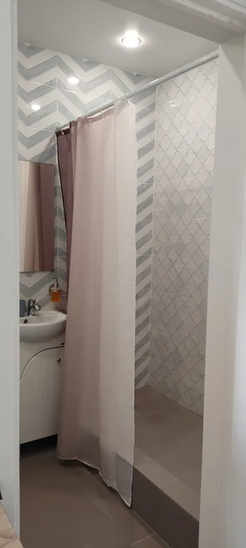 Комфортная студия возле областной больницы