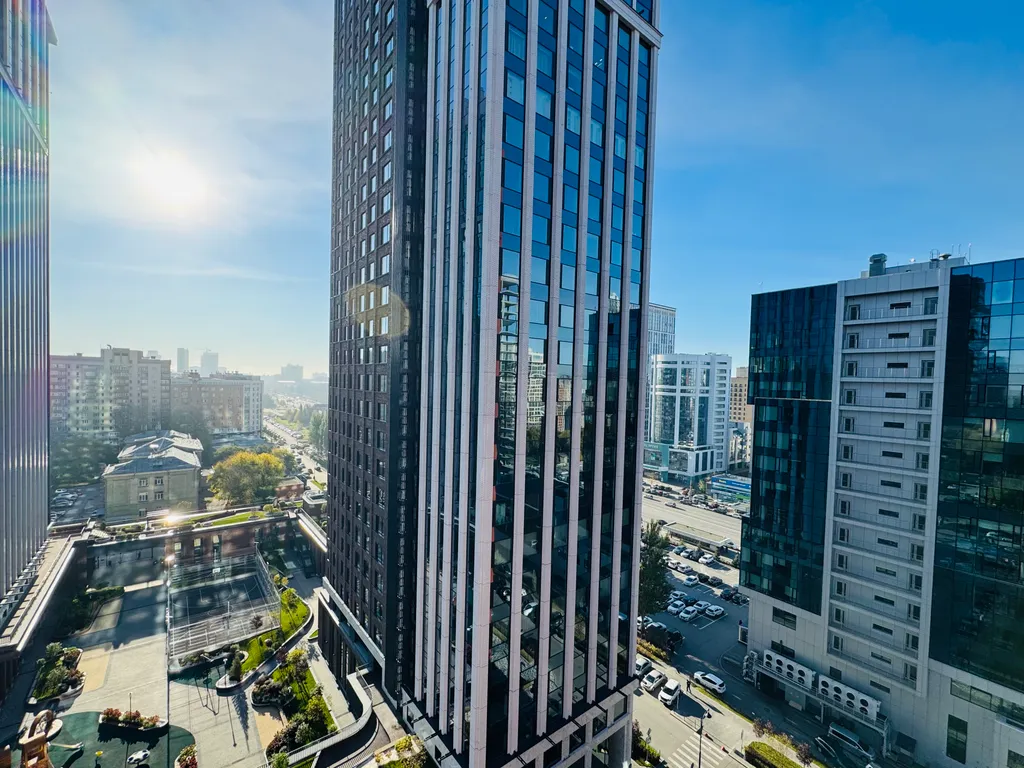 Современная квартира в новом деловом центре Новосибирска