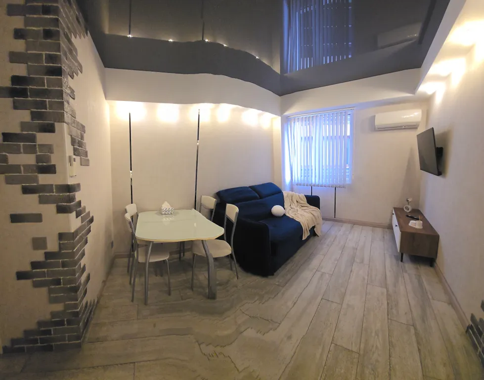 Квартира 2 комнатная квартира Демократическая 45а — Адлер