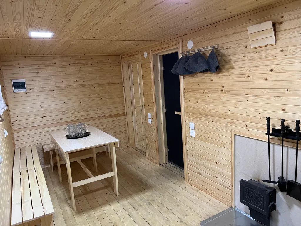 Коттедж Дом с видом на реку — Верховье