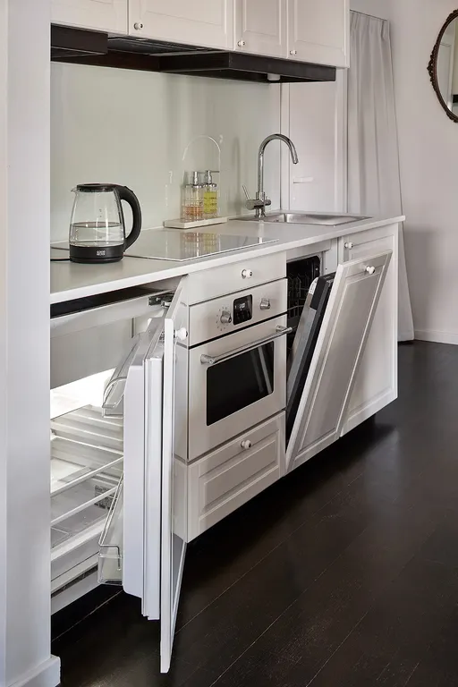 Квартира 4-комнатная Квартира — Санкт-Петербург