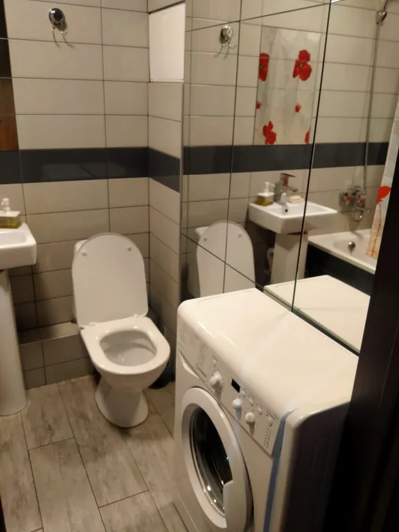 Студия на берегу реки