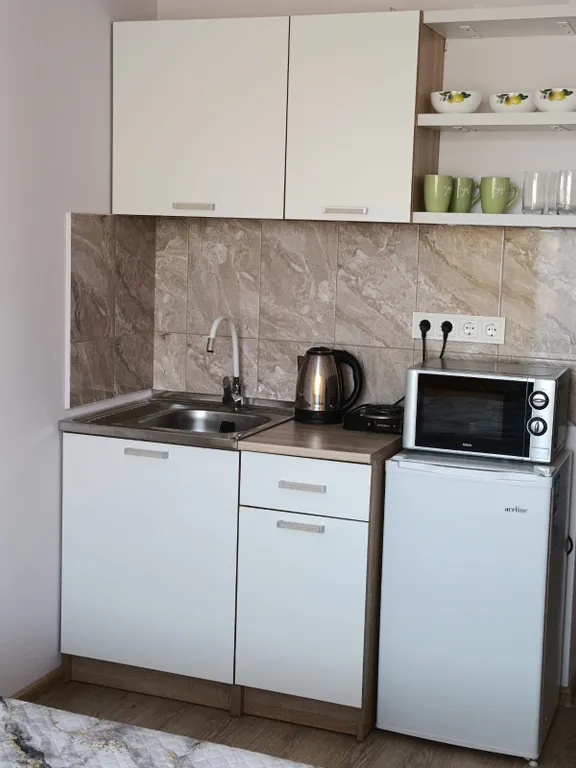 Квартира Квартира Солнечная студия на Азовском море — Кучугуры